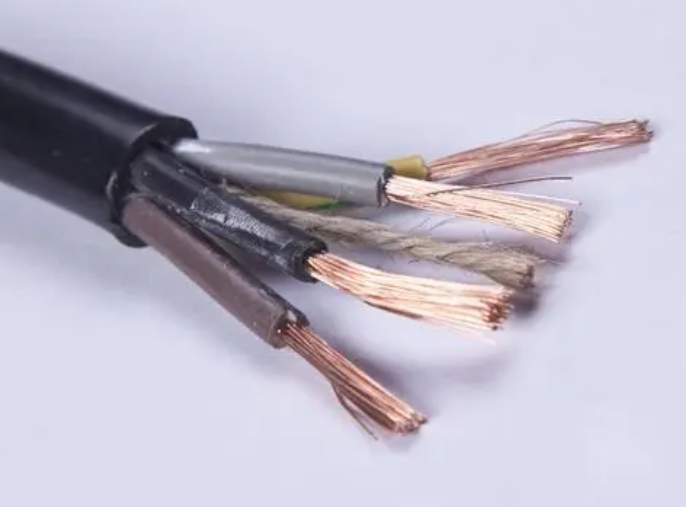 橡套电缆广泛使用于各种电器设备中性能良好和稳定.jpg